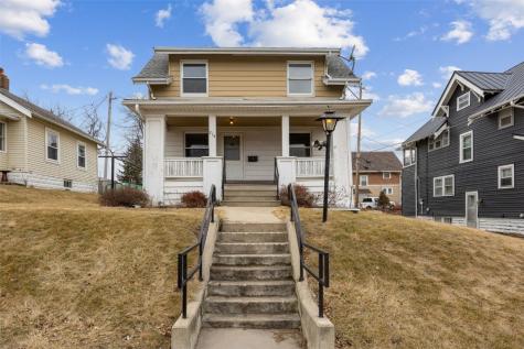 214 15th Street NW Cedar Rapids IA 52405