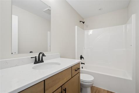 6826 Bottom Land Lane Cedar Rapids IA 52403