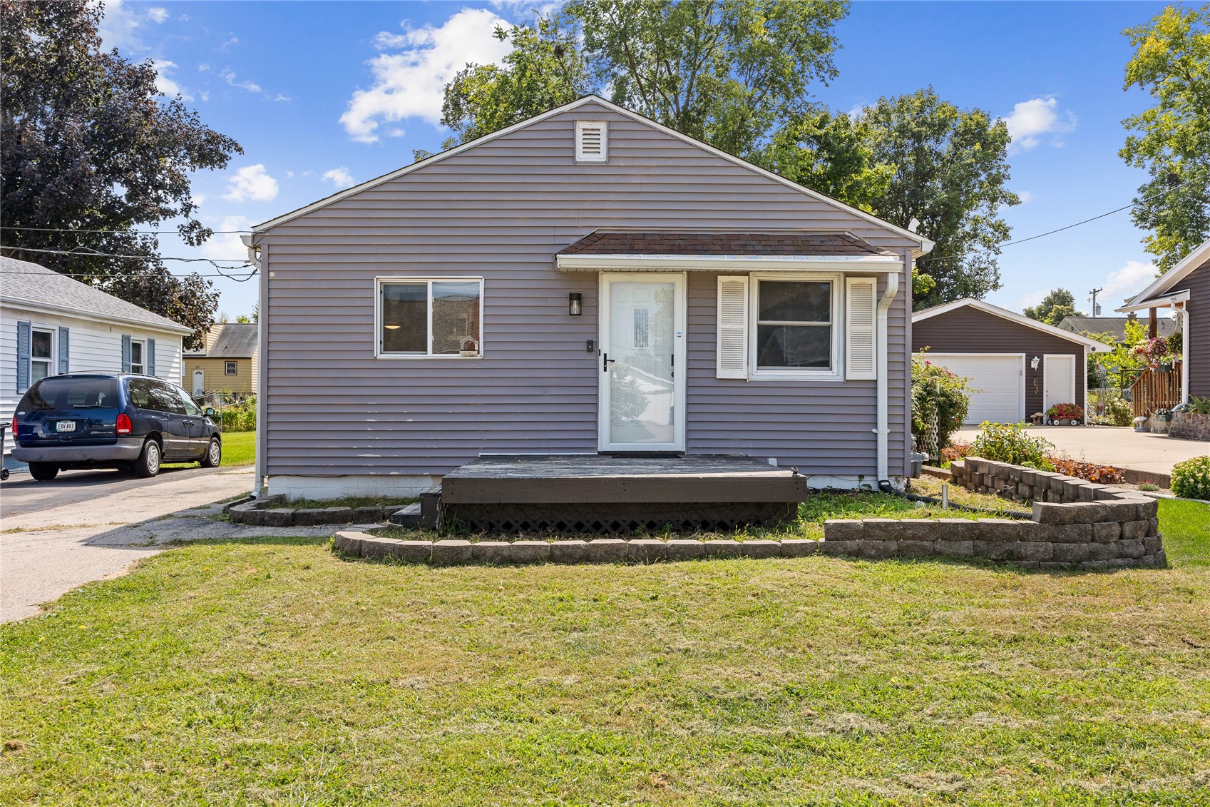 1231 33rd Street NE Cedar Rapids IA 52402