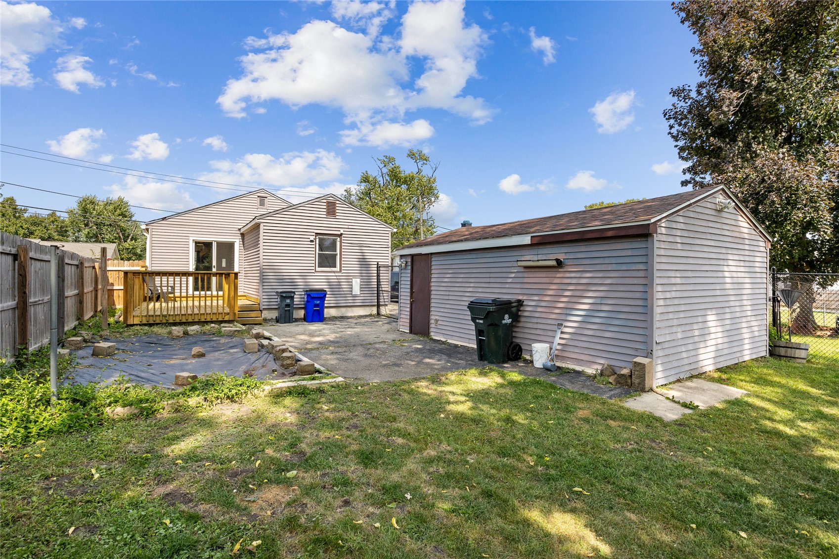1231 33rd Street NE Cedar Rapids IA 52402