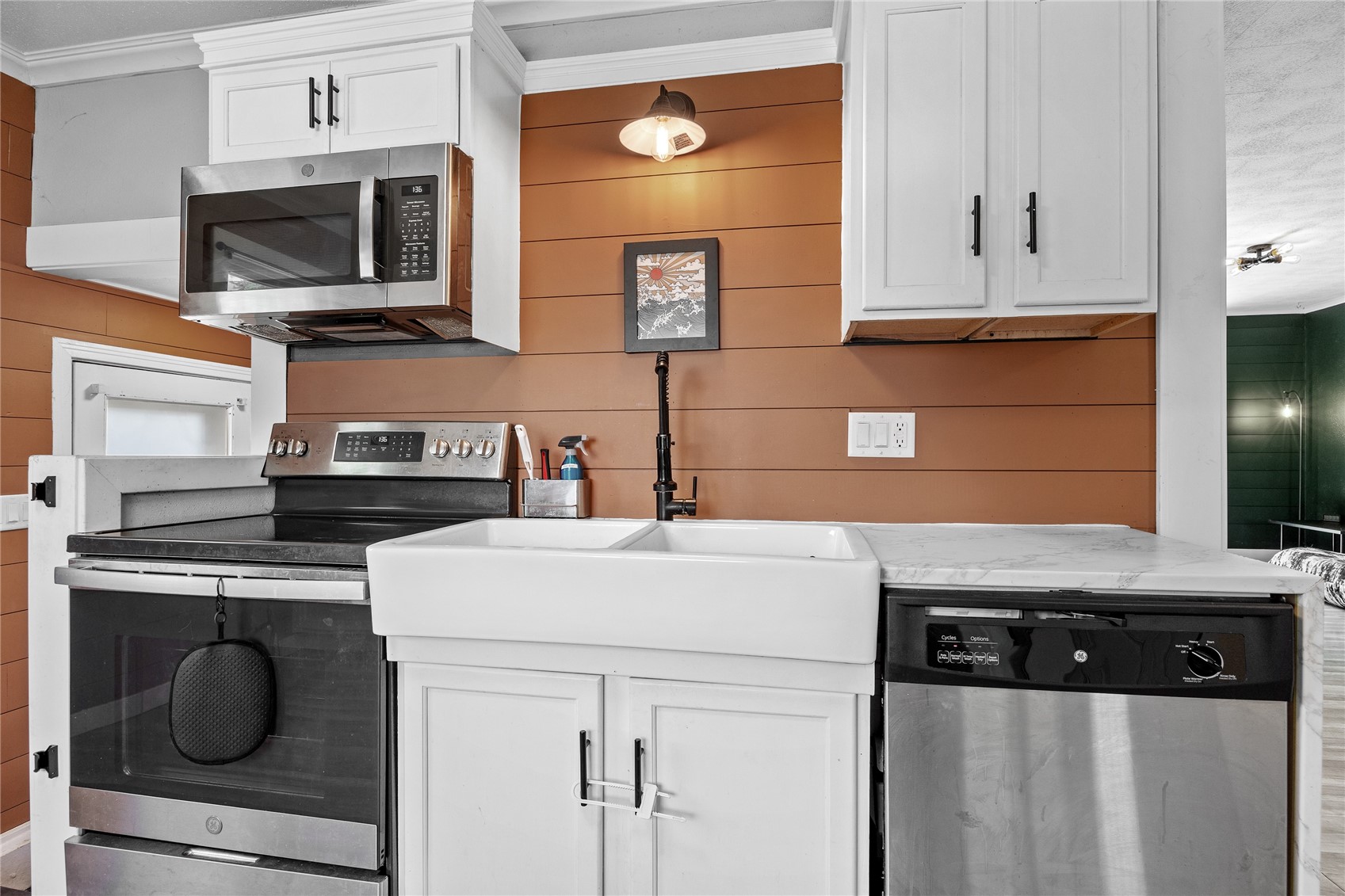 1231 33rd Street NE Cedar Rapids IA 52402