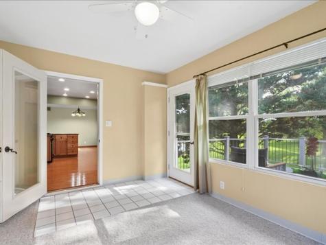 920 Westwood NW Cedar Rapids IA 52405
