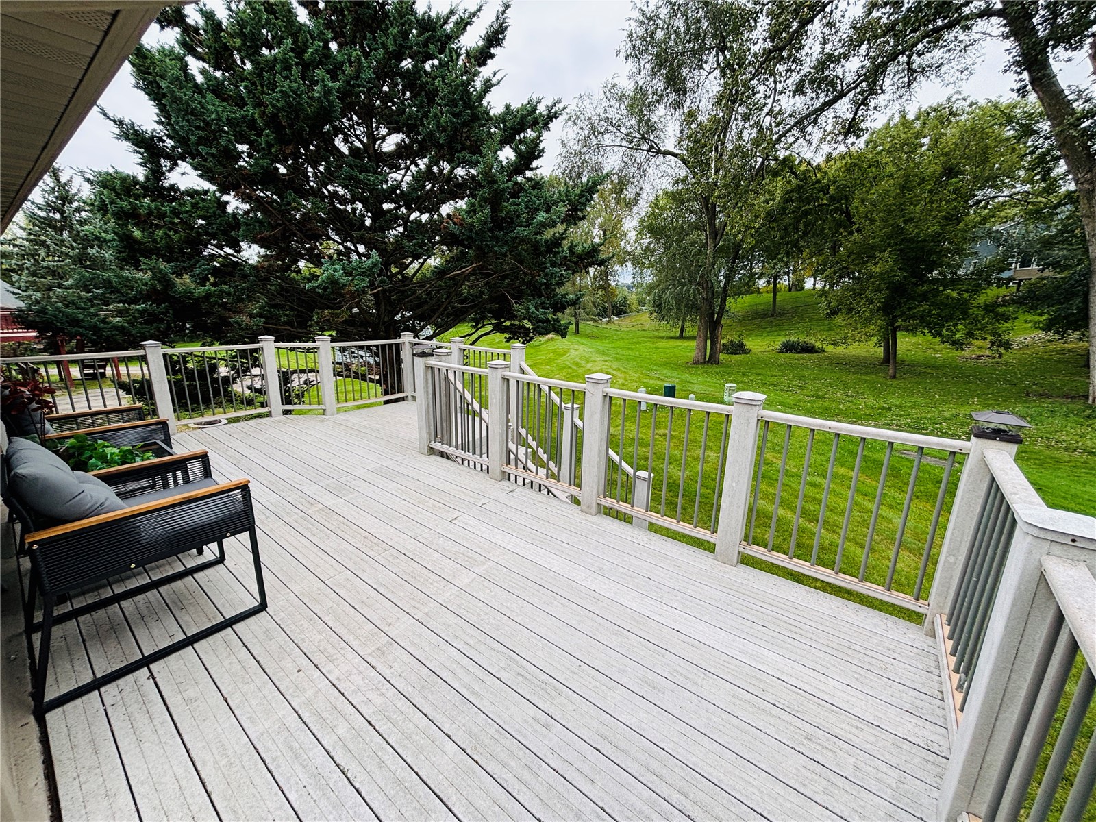 920 Westwood NW Cedar Rapids IA 52405
