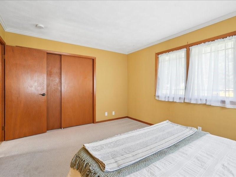 920 Westwood NW Cedar Rapids IA 52405