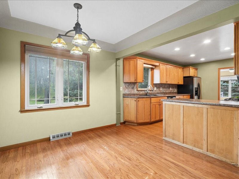 920 Westwood NW Cedar Rapids IA 52405