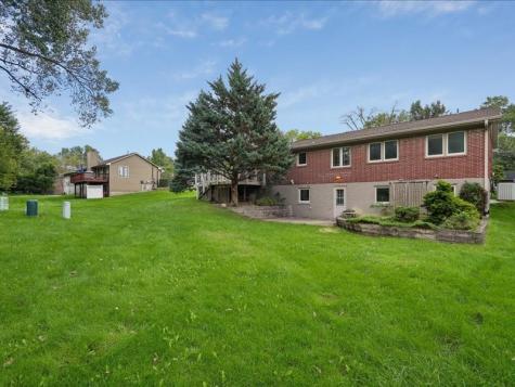 920 Westwood NW Cedar Rapids IA 52405