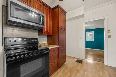 470 N Dubuque Street North Liberty IA 52317