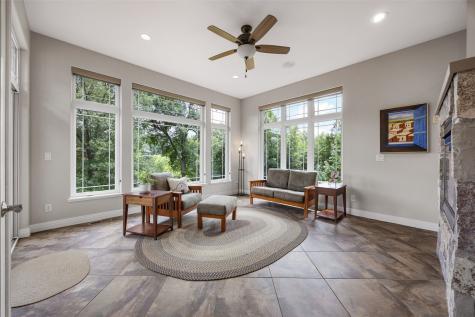1356 NE Lakewoods Court Swisher IA 52338