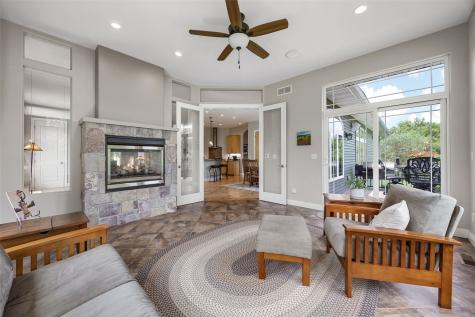 1356 NE Lakewoods Court Swisher IA 52338