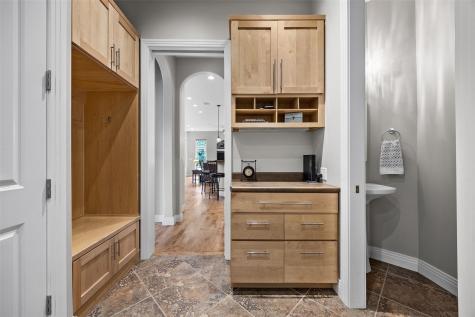 1356 NE Lakewoods Court Swisher IA 52338