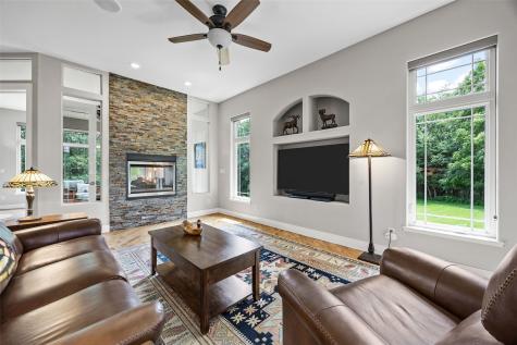 1356 NE Lakewoods Court Swisher IA 52338