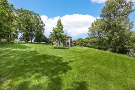 1356 NE Lakewoods Court Swisher IA 52338