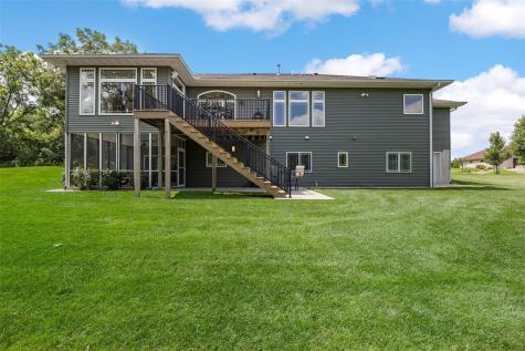 1356 NE Lakewoods Court Swisher IA 52338