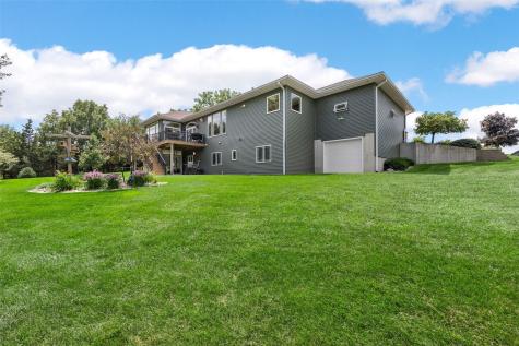 1356 NE Lakewoods Court Swisher IA 52338