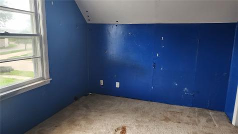 3308 H Avenue NW Cedar Rapids IA 52405
