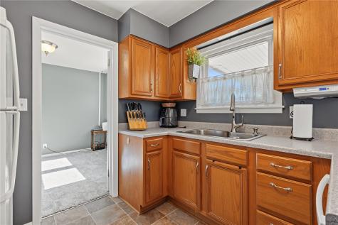 3035 16th Avenue Marion IA 52302