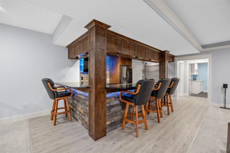 4210 Wright Brothers Boulevard E Ely IA 52227