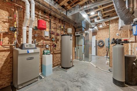 4210 Wright Brothers Boulevard E Ely IA 52227