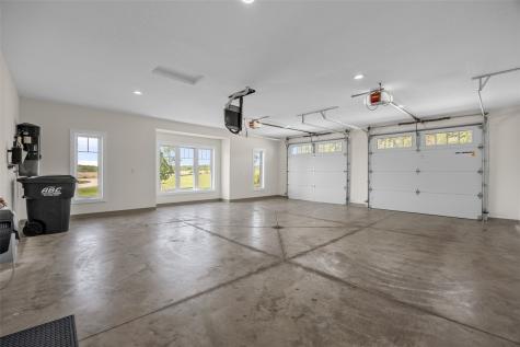 4210 Wright Brothers Boulevard E Ely IA 52227
