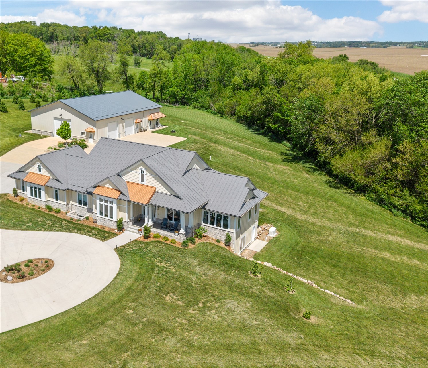 4210 Wright Brothers Boulevard E Ely IA 52227