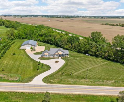 4210 Wright Brothers Boulevard E Ely IA 52227