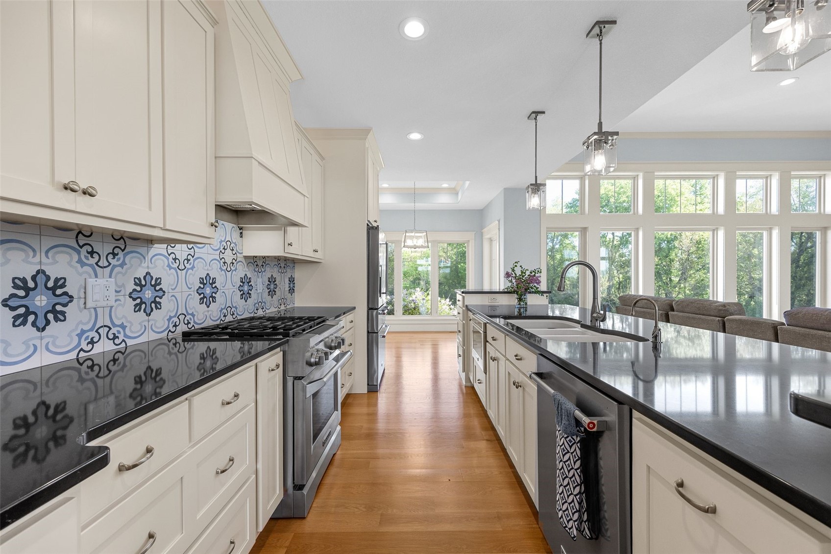 4210 Wright Brothers Boulevard E Ely IA 52227