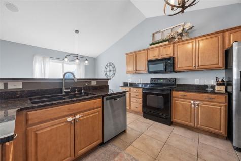 2975 Roseberry Court Marion IA 52302