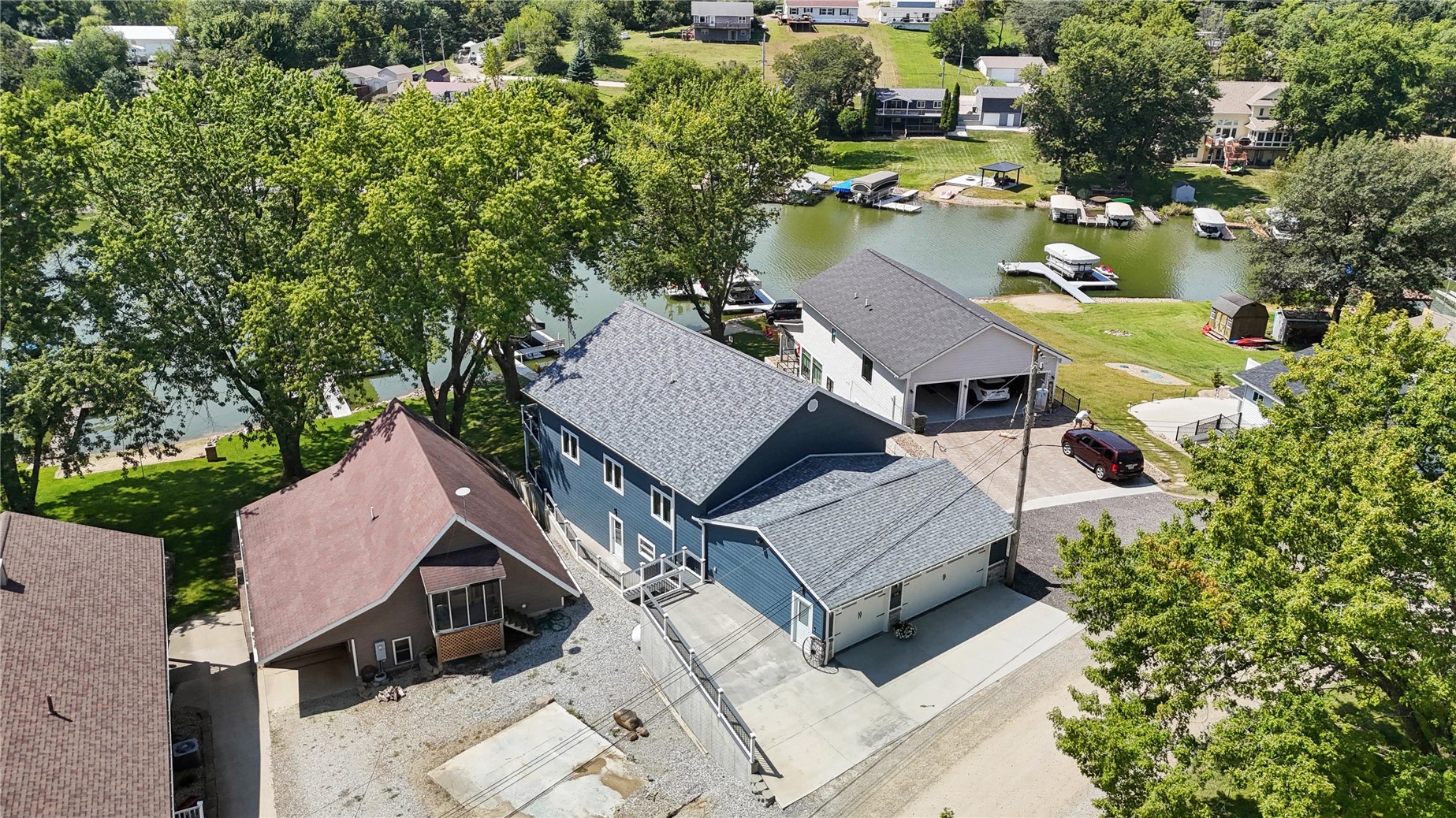 214 Eastside Lane Montezuma IA 50171
