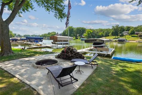 214 Eastside Lane Montezuma IA 50171