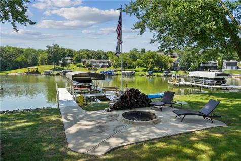 214 Eastside Lane Montezuma IA 50171
