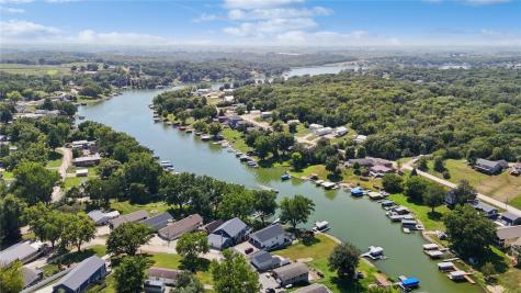 214 Eastside Lane Montezuma IA 50171