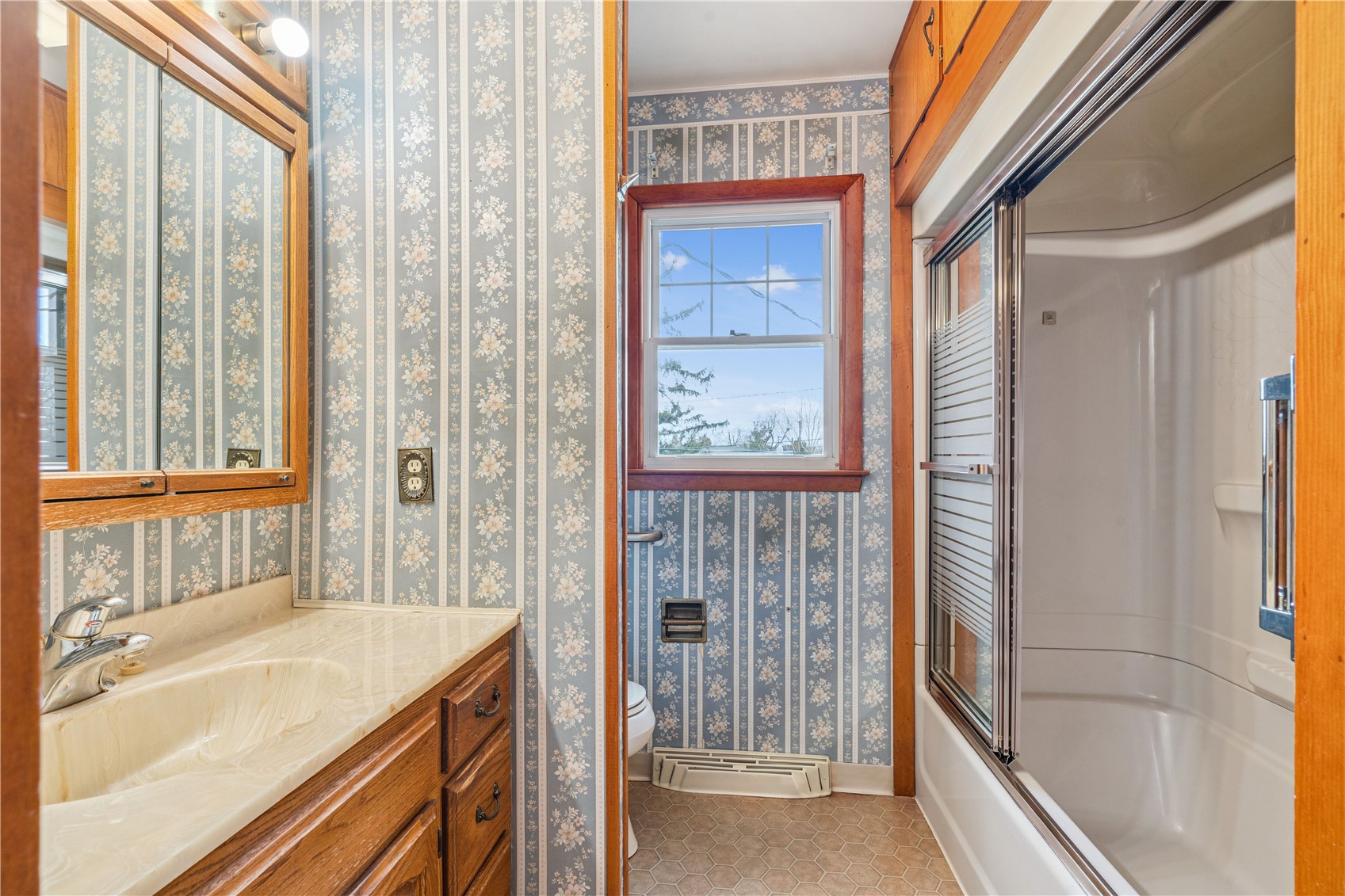1007 Raney Street Hiawatha IA 52233