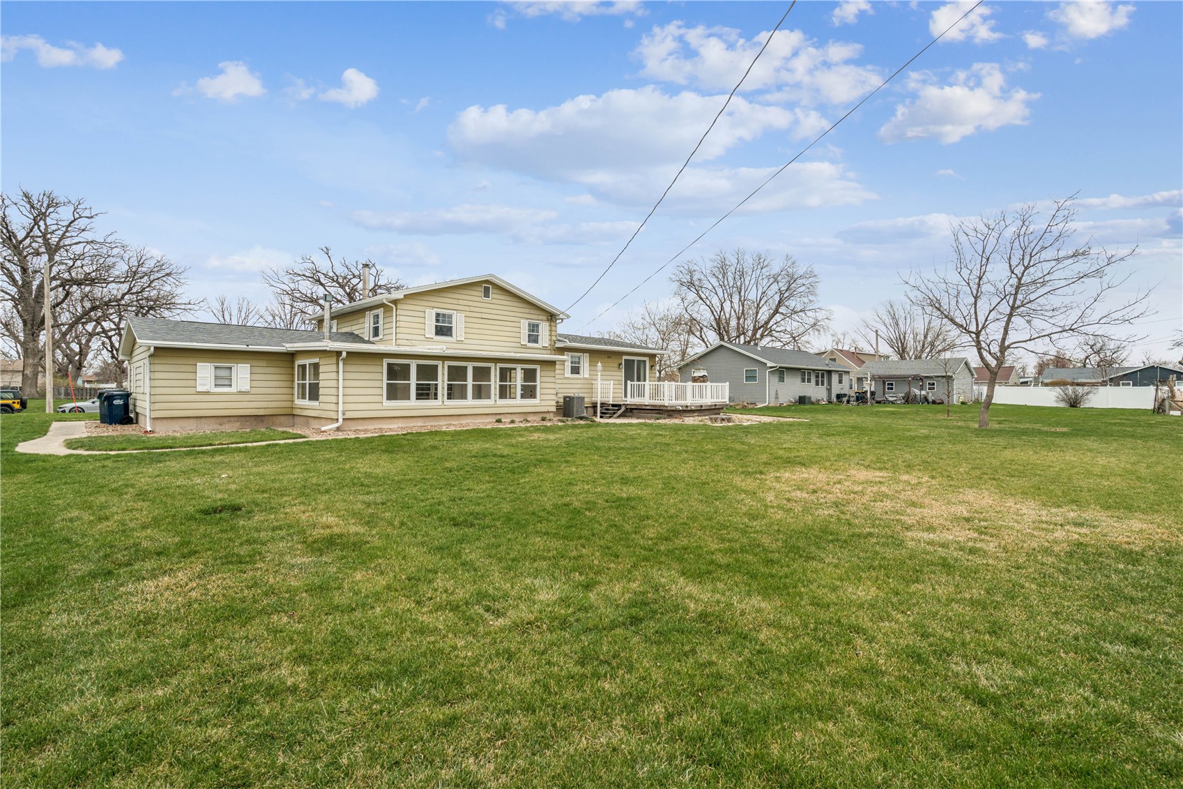 1007 Raney Street Hiawatha IA 52233