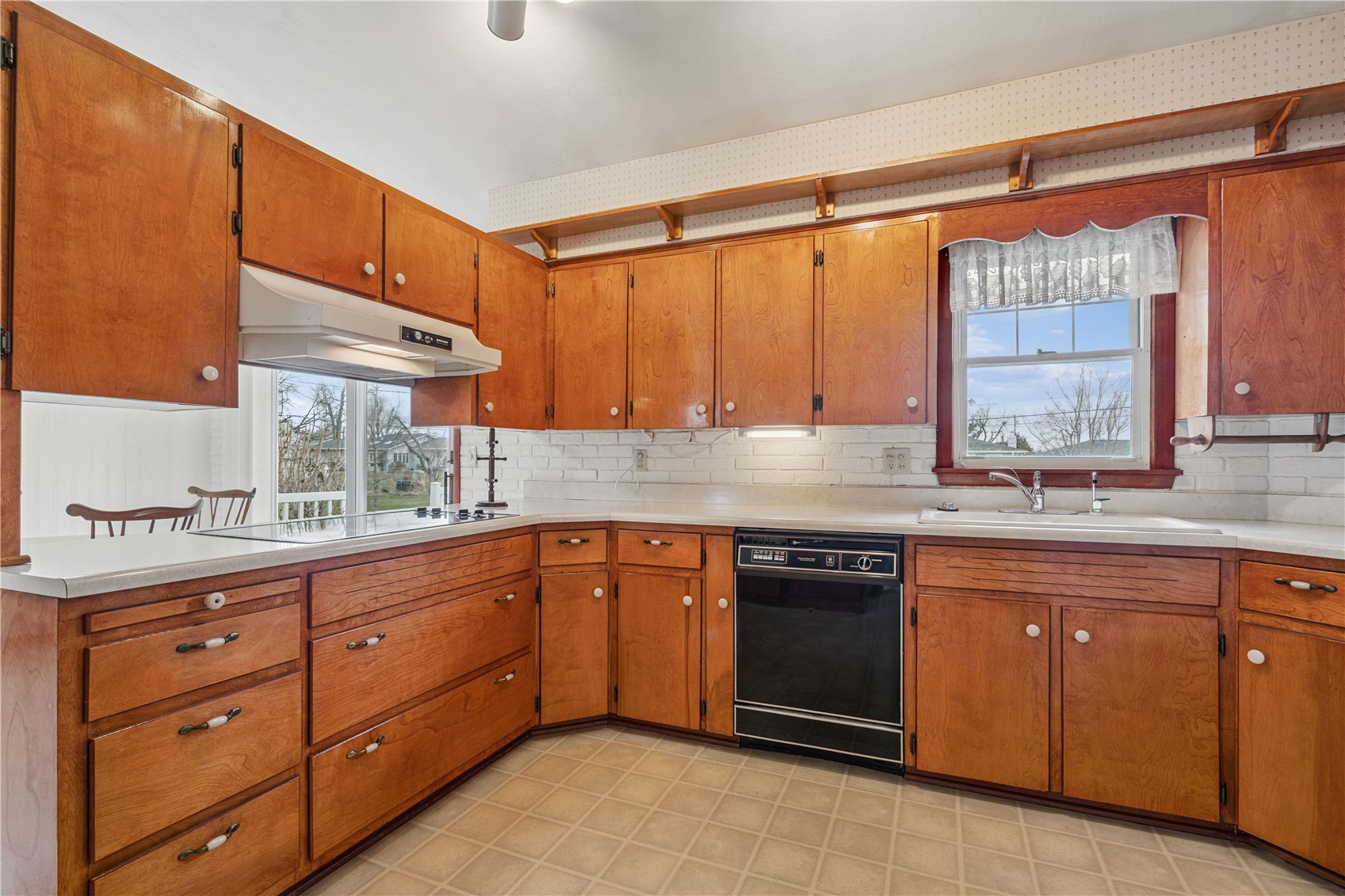 1007 Raney Street Hiawatha IA 52233