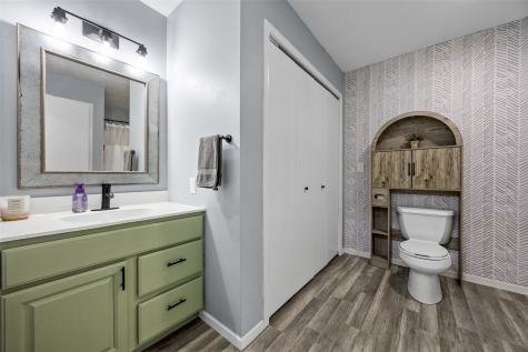 624 E 6th Street Tipton IA 52772