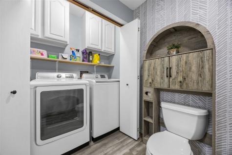 624 E 6th Street Tipton IA 52772