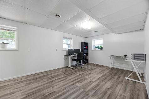 624 E 6th Street Tipton IA 52772