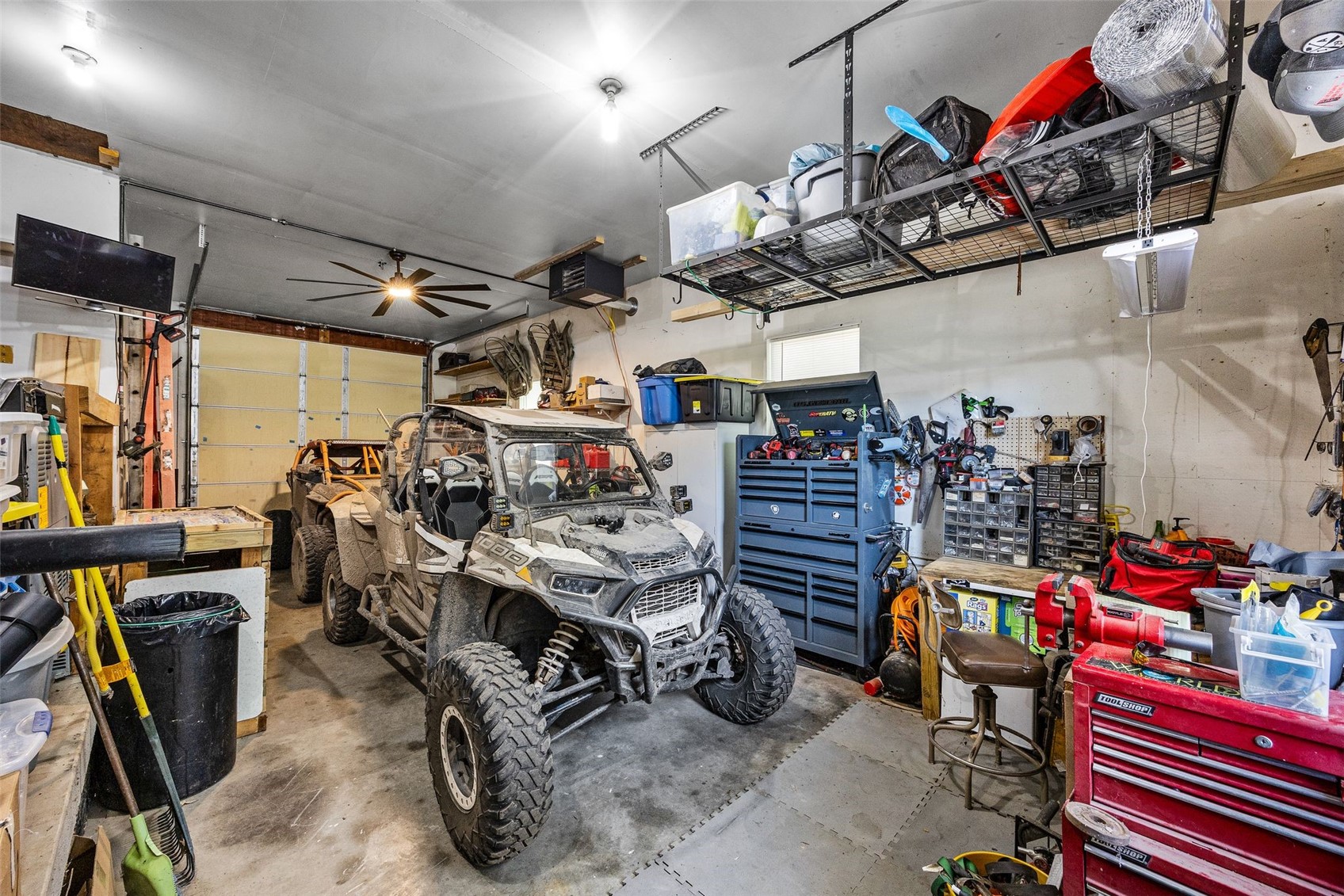 624 E 6th Street Tipton IA 52772