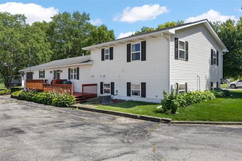624 E 6th Street Tipton IA 52772