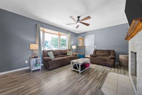 624 E 6th Street Tipton IA 52772