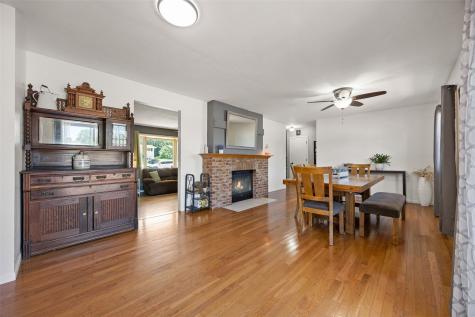 624 E 6th Street Tipton IA 52772