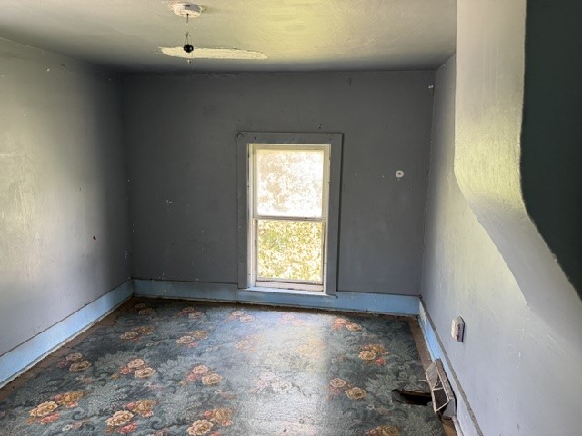 125 Jackson Street W Winthrop IA 50682