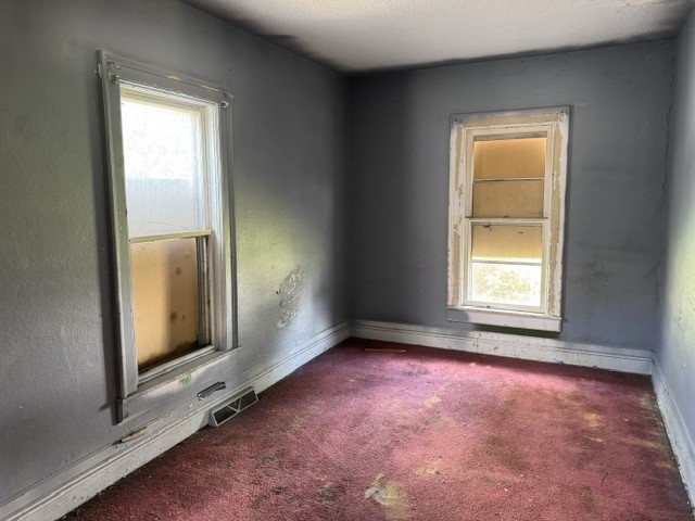 125 Jackson Street W Winthrop IA 50682