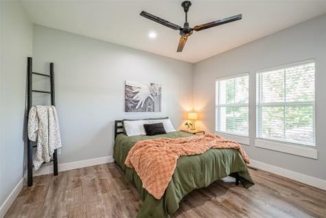 9207 Feather Ridge Road Cedar Rapids IA 52411