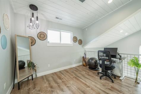 9207 Feather Ridge Road Cedar Rapids IA 52411