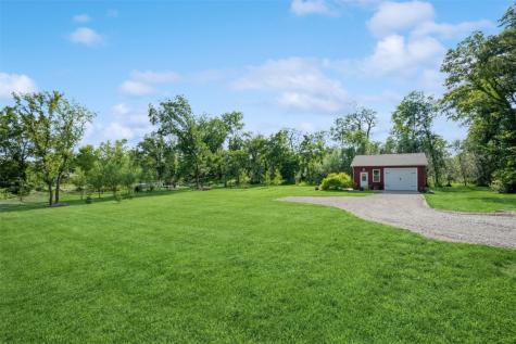 9207 Feather Ridge Road Cedar Rapids IA 52411