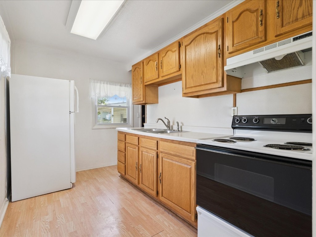 3817 Lennox Avenue NE Cedar Rapids IA 52402