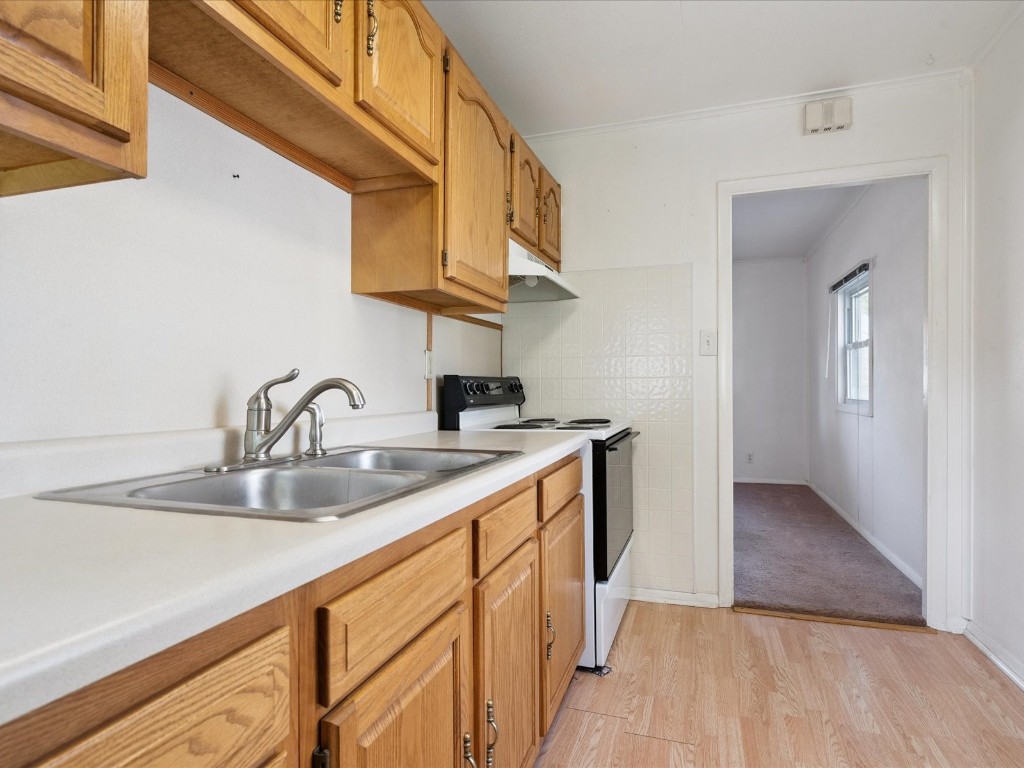 3817 Lennox Avenue NE Cedar Rapids IA 52402