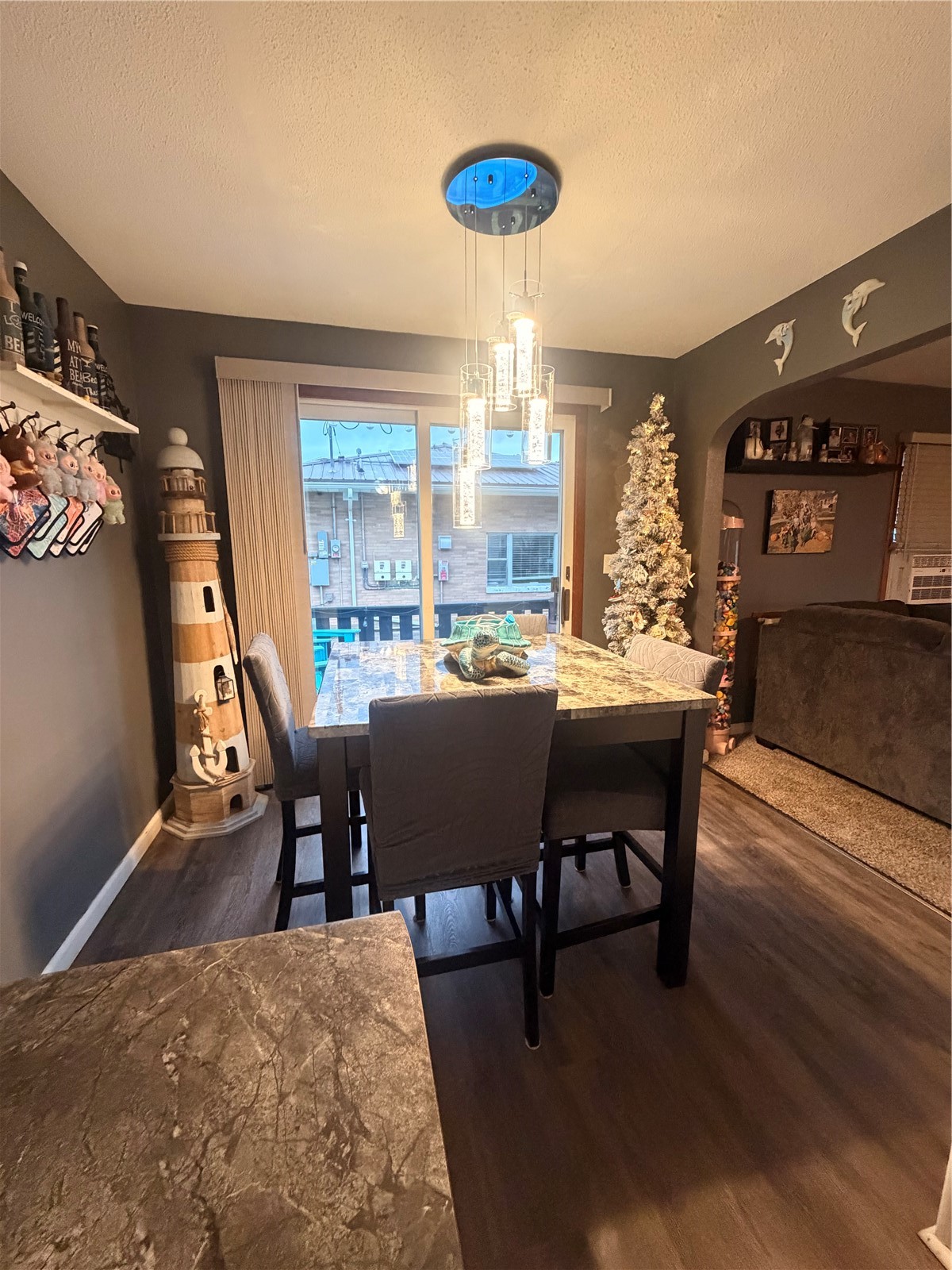 214 1st Street Keystone IA 52249