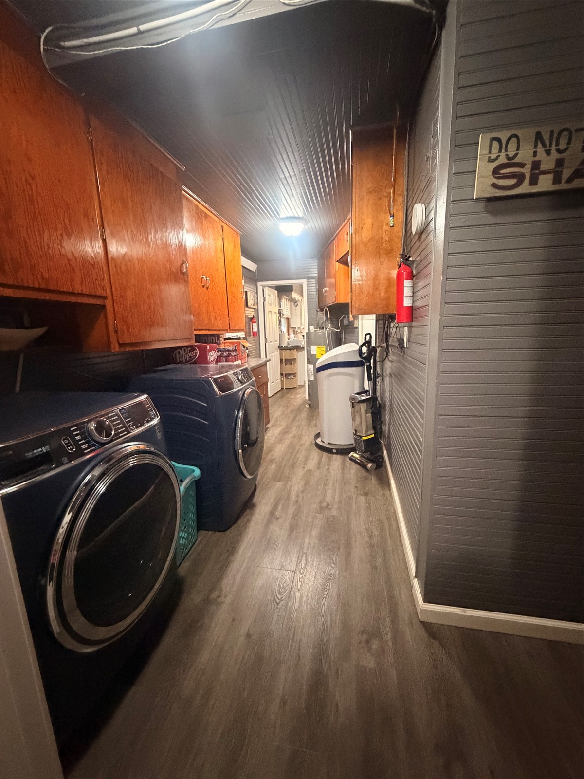 214 1st Street Keystone IA 52249
